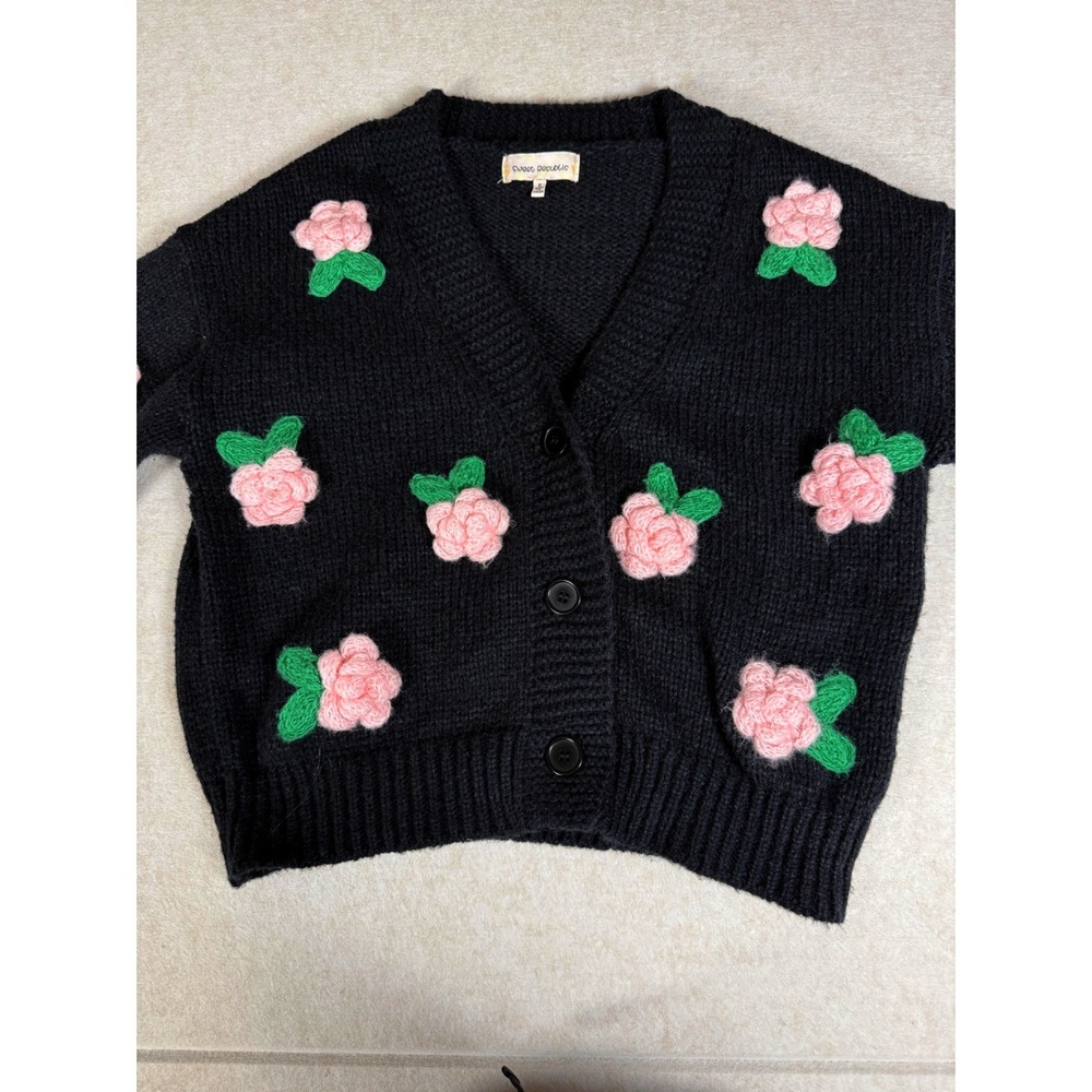 Womens Cardigan Black Size S Applique Crochet 3D Pink Rose Grannycore Cottagecor - Picture 7 of 14